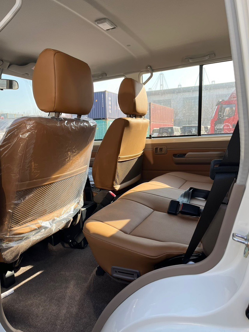 23款丰田lc76汽油70周年纪念仅售60余万