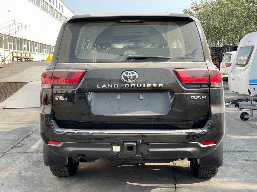 23款酷路泽3.5tt天津港最低价89万起_凤凰网汽车_凤凰网