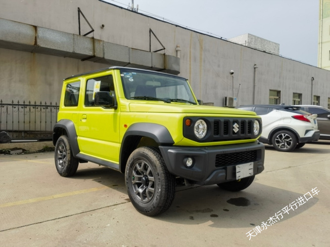 铃木吉姆尼15自动顶配现车报价235万