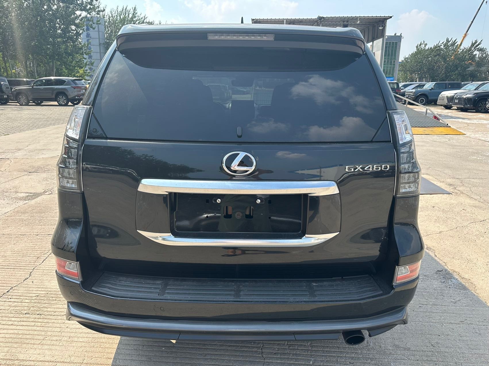23款雷克萨斯gx460六座豪华运动最低价_凤凰网汽车_凤凰网