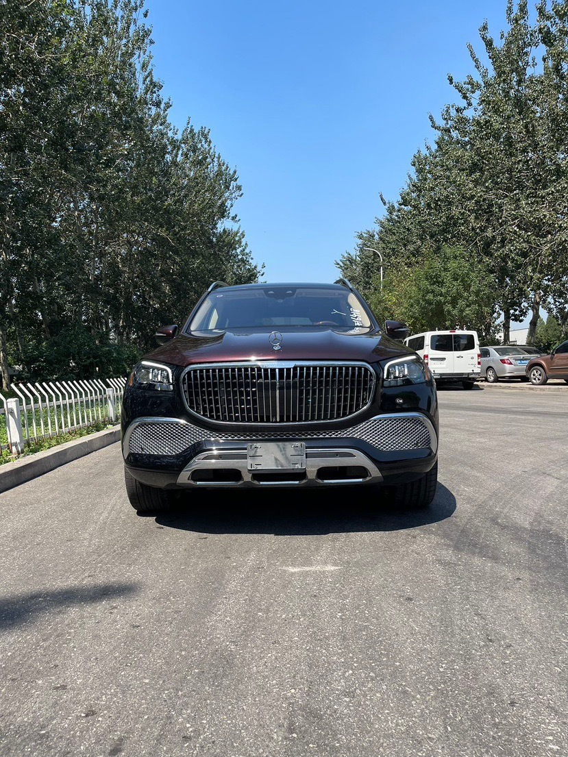 23款迈巴赫gls600黑红双拼最新落地价