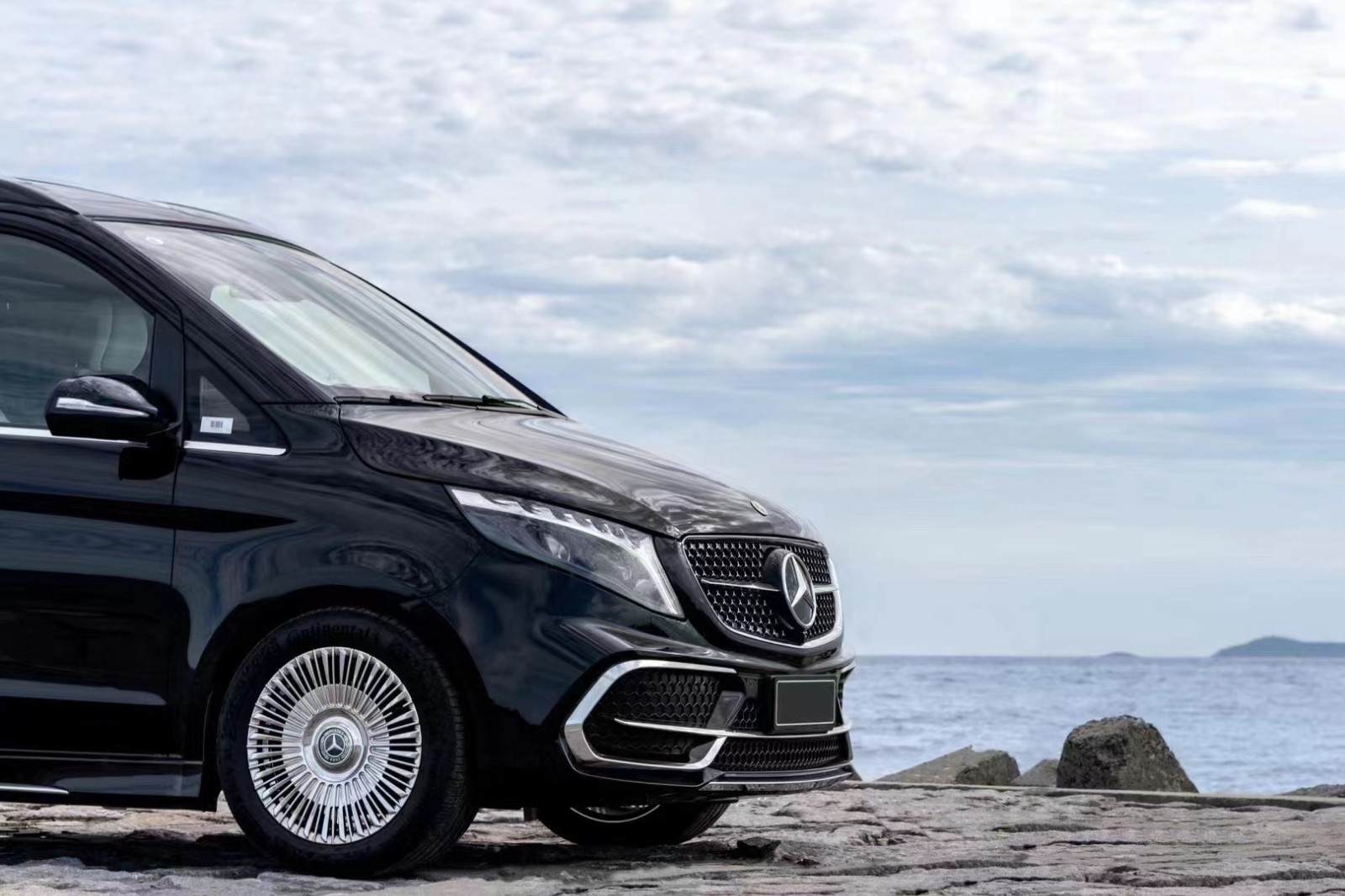 v260报价奔驰高顶商务车多少钱上海地址_凤凰网汽车_凤凰网