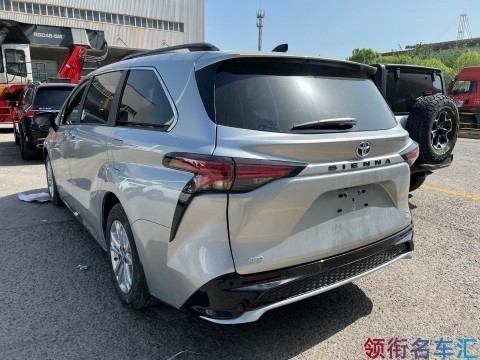 23款丰田塞纳豪华七座商务现车40万起售