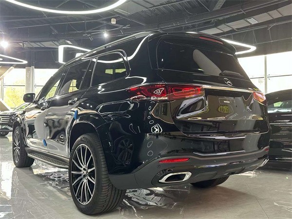 24款奔驰gls400d柴油版天津港分期30万