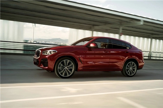 新BMW X4创新风范 