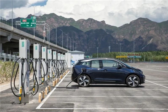 宝马新能源：要参与