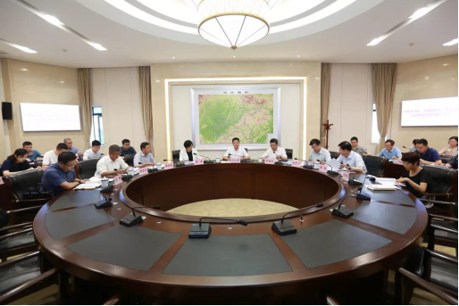 聚焦重点短板诉求抓整改重庆市委政法委扎实推进主题教育走深走实