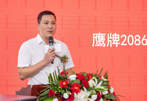 南国置业泛悦精装项目副总李忠来则在致辞中表示:"wydf世界青年设计师