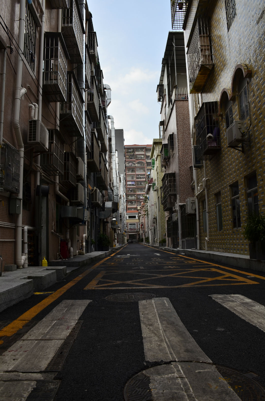 城与村你我的家百名摄影家走进宝安城中村