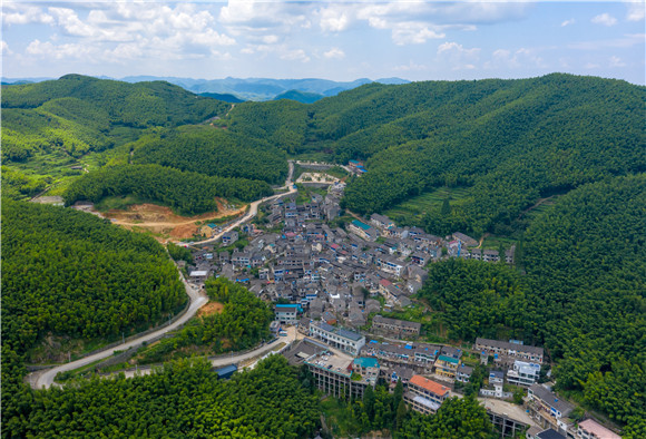 国庆吃面 国泰民安 红色古村惠民村别样的一场文艺晚会_宁波频道_凤凰