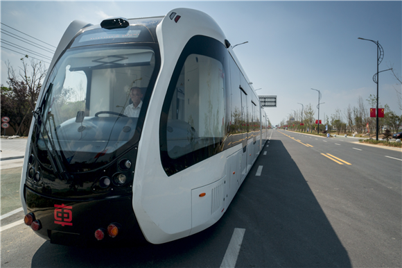 浙江首列智轨电车国庆登陆象山_宁波频道_凤凰网