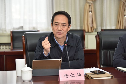 区委副书记,区长解宁元,区委副书记张韶辉,区委常委,副区长胡民升,副