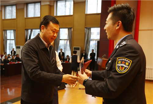 鹤岗市举行不忘初心牢记使命主题教育暨时代新人说我