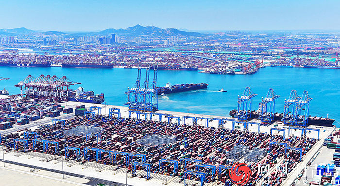 发现青岛港口之美领略大国港口风采凤凰全媒体行走进山东港口青岛港