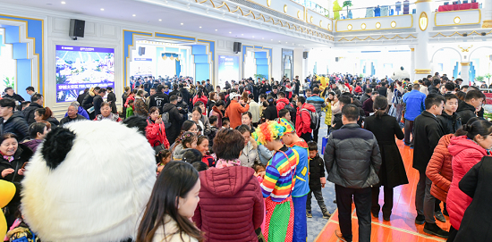 (现场人气爆棚)