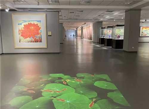 "铁荷魂"——刘德功作品跨年展在平顶山市文化艺术中心美术馆开幕