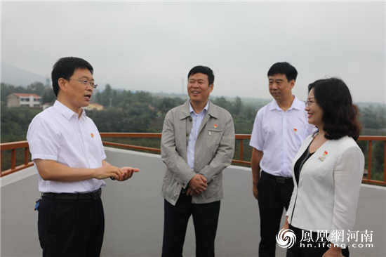 河南渑池八月椒红直播忙书记帮你选好货