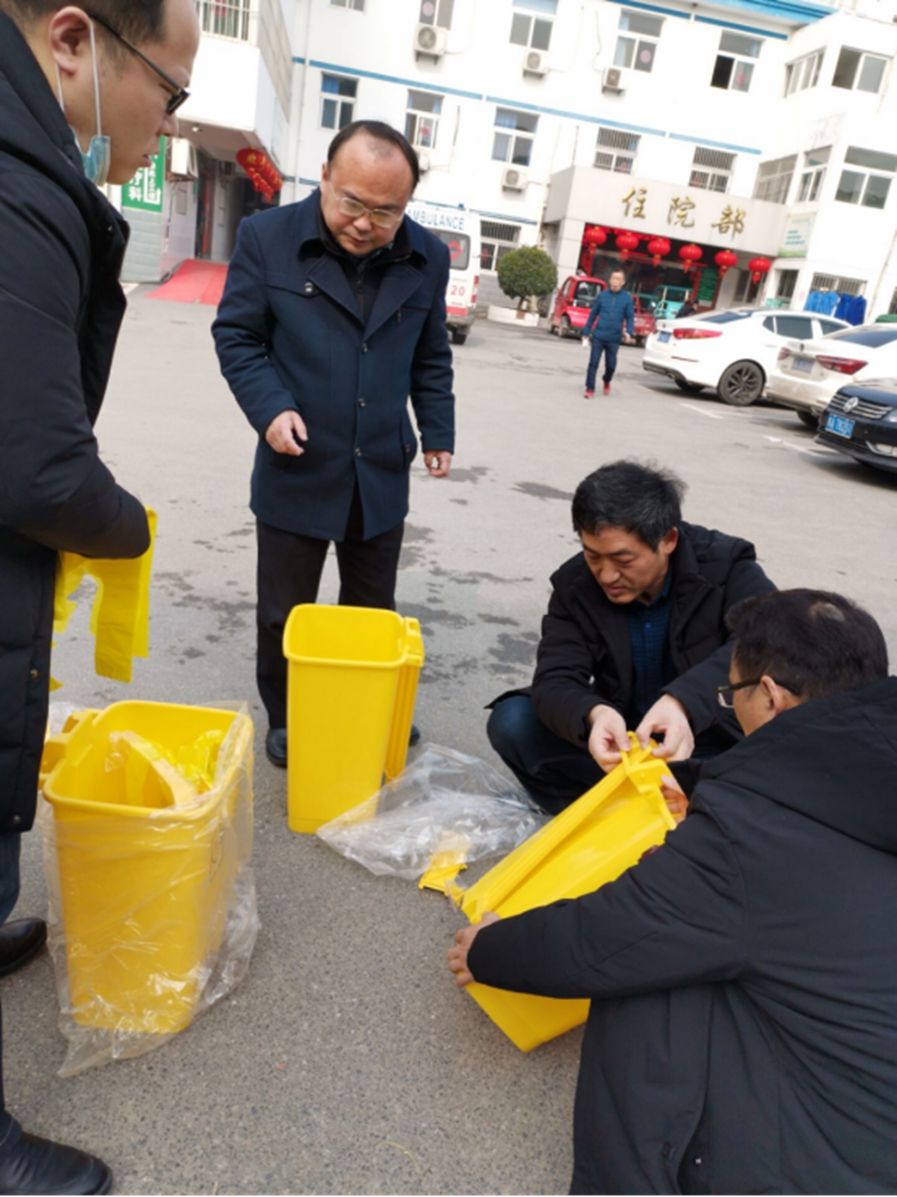 长丰县卫健委让党徽在疫情防控的战场上闪闪发光