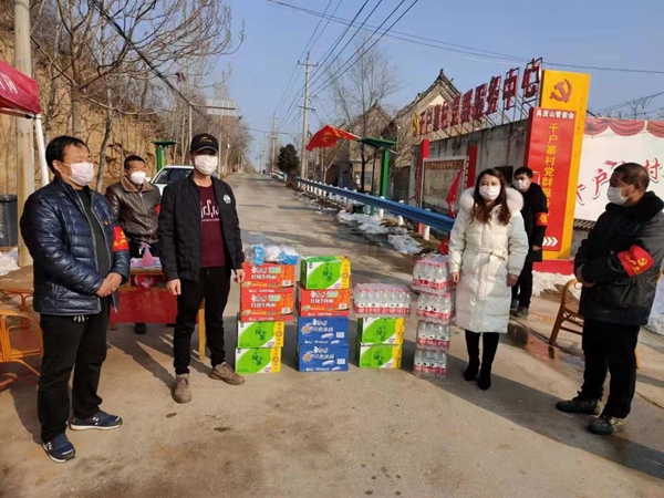 绷紧战疫弦筑牢防护墙新郑市具茨山管委会千户寨村全力做好疫情防控