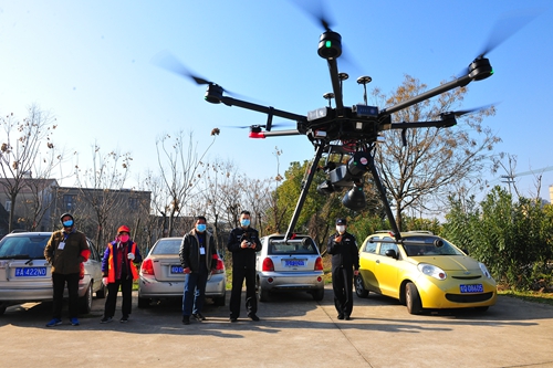 硬核黑科技巢湖公安无人机喊话上线