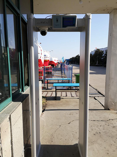 安徽移动阜阳分公司建设测温安检门助力企业安全复工