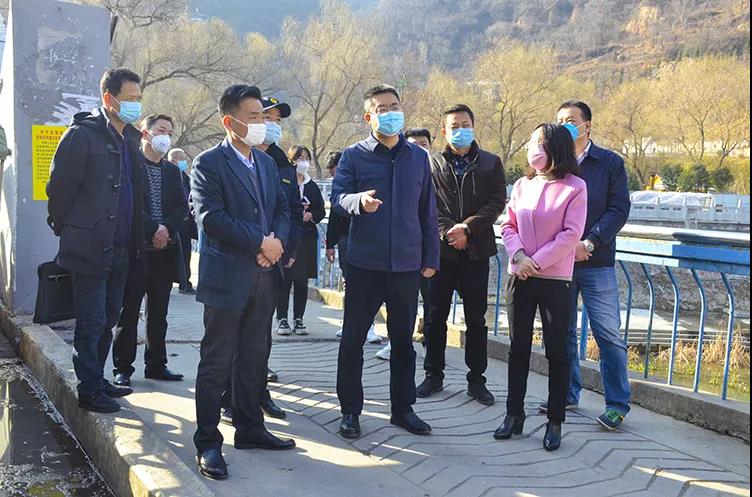 上午,王益区委书记王蒙调研全区创文工作.