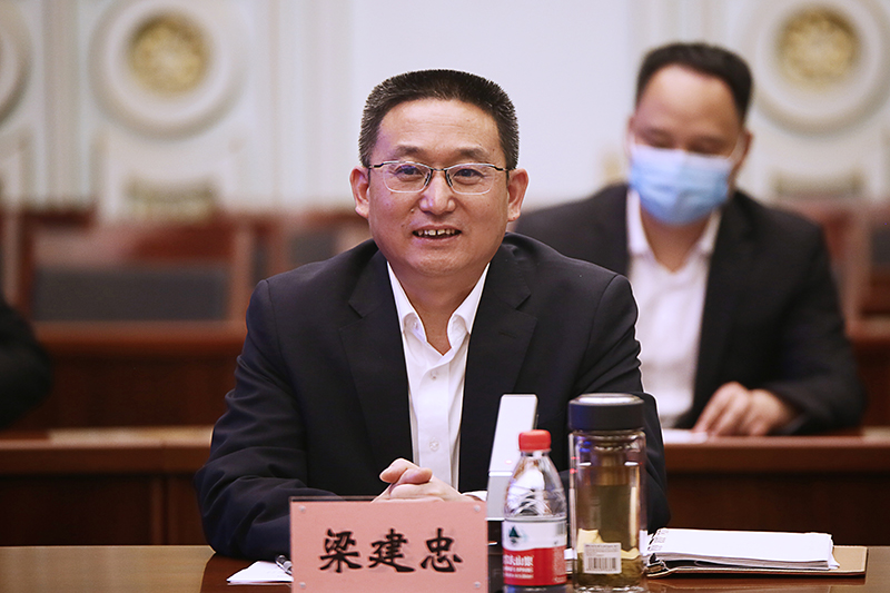 中国安能第三工程局执行董事梁建忠中国安能第三工程局执行董事梁建忠