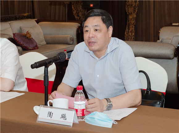 工行宁波市分行与鄞州区签署全面战略合作协议