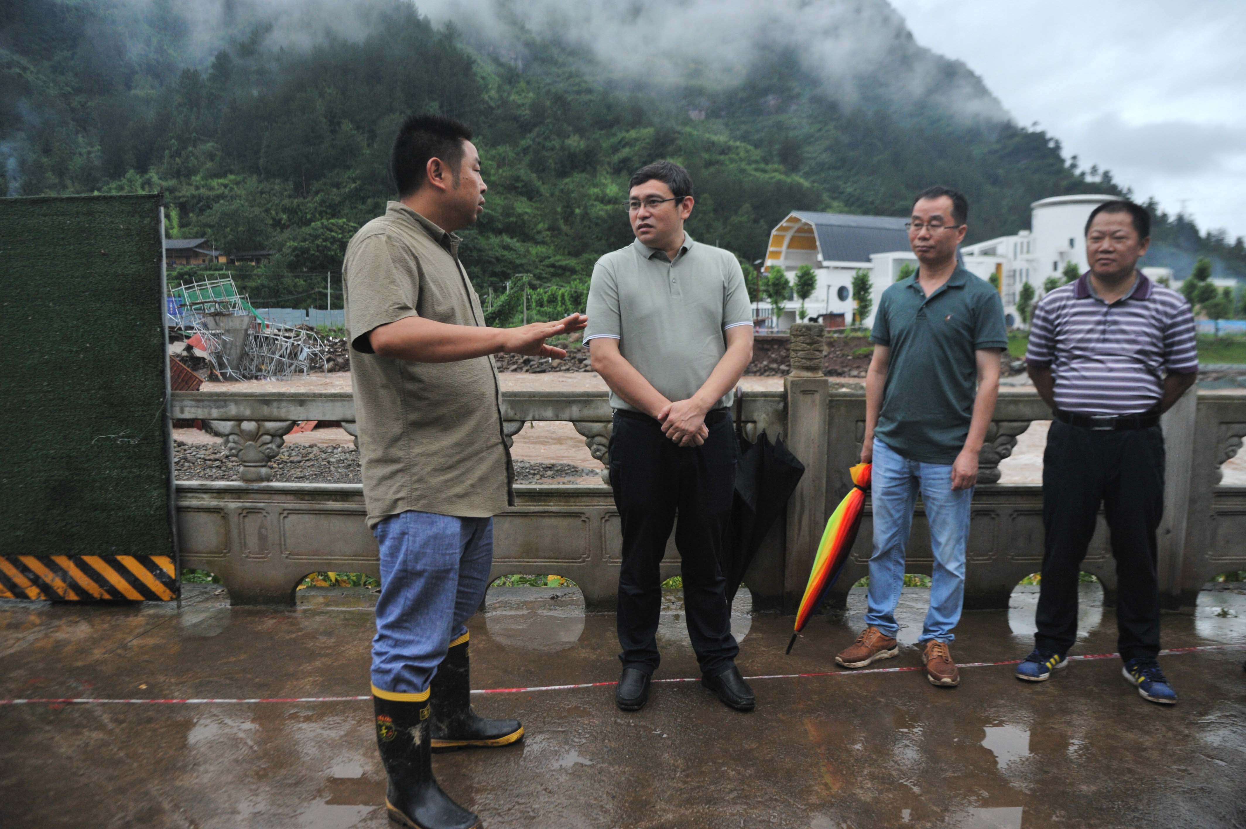 一切为了老百姓生命财产安全重庆石柱中益乡75强降雨抗洪抢险纪实