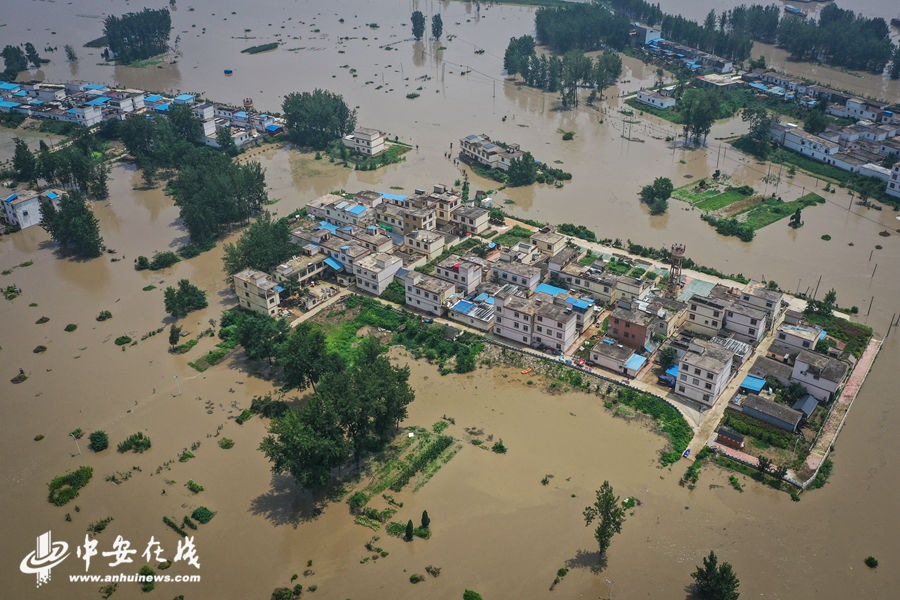 从沃野千里到一片泽国时隔13年王家坝精神再现