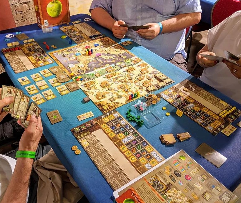 游卡桌游如何布局百亿规模桌游市场?cte中国玩具展告诉您