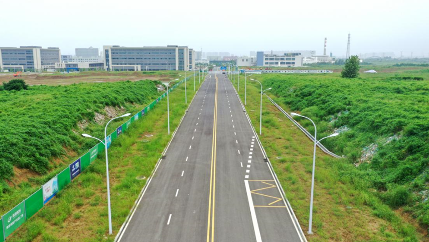 柏堰湾路(鸡鸣山路-将军岭路)其中,柏堰湾路(鸡鸣山路-将军岭路)长约