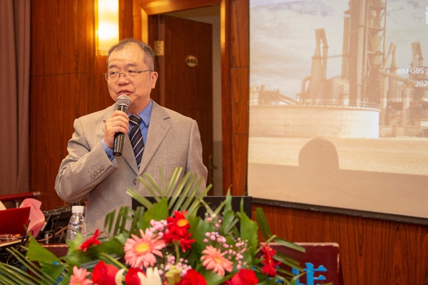 天瑞集团副总经理,天瑞华为项目负责人李玄阔分别就分管项目的开展