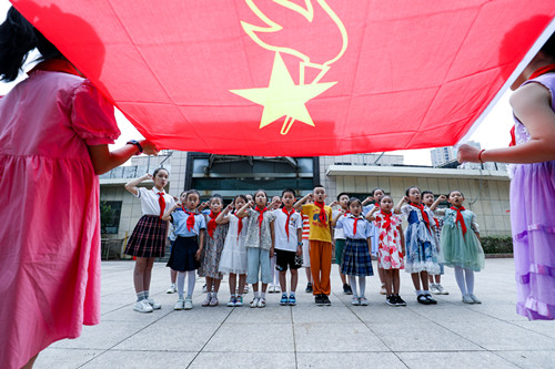 安徽首个青少年宫少年先锋队在铜陵成立凤凰网安徽_凤凰网