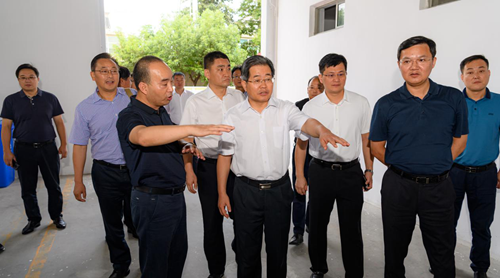 高港区住建局局长孙跃图片