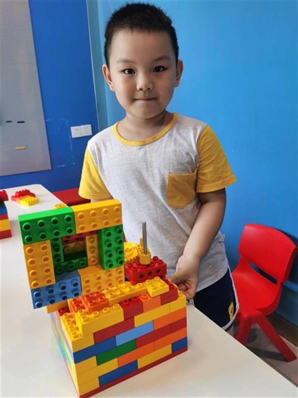 多做作业会变聪明 一年级娃许愿“要很多很多作业”!凤凰网湖北_凤凰网