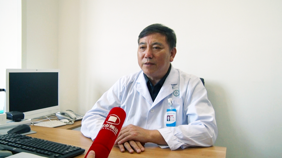 据冯德广教授介绍,目前微创是外科手术的发展趋势,da vinci机器人手术