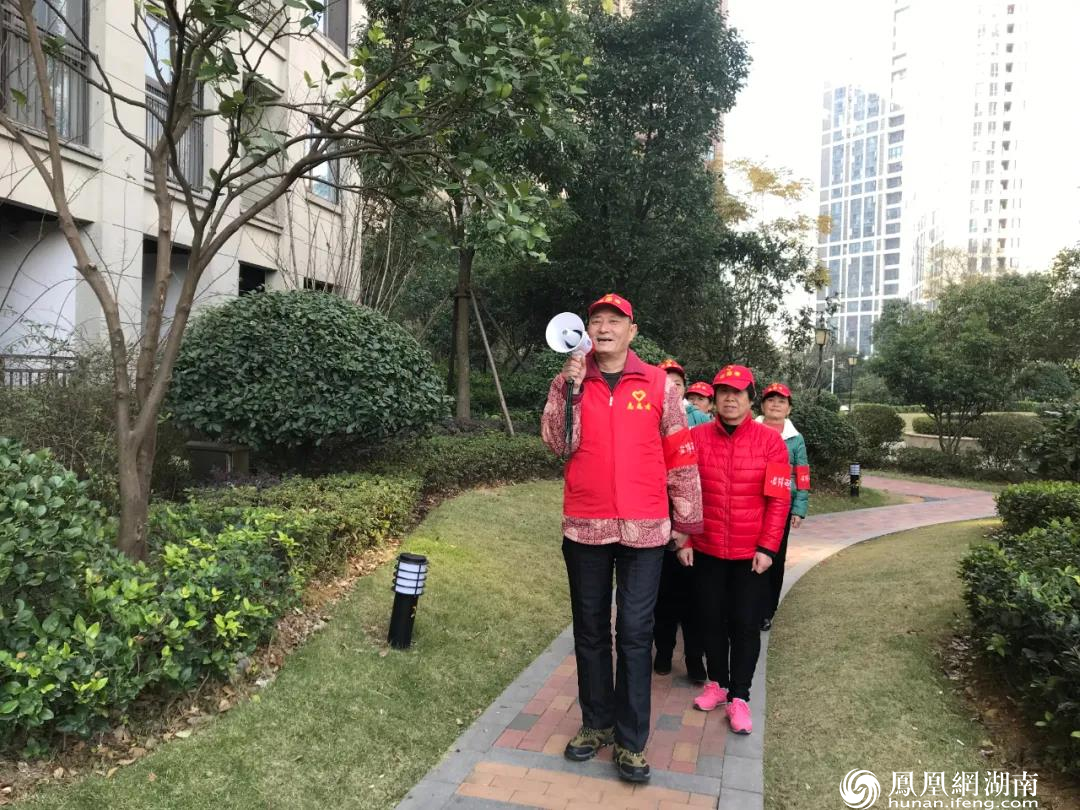 党建聚合力丨香樟公馆小区：激活“红色细胞”，打通基层治理痛点、难点和堵点