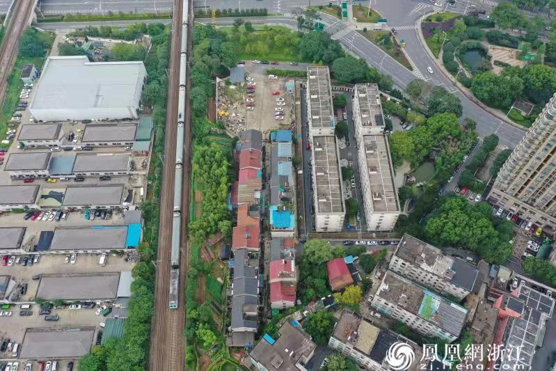 沪昆铁路金华市区段南侧 能否修建隔音墙