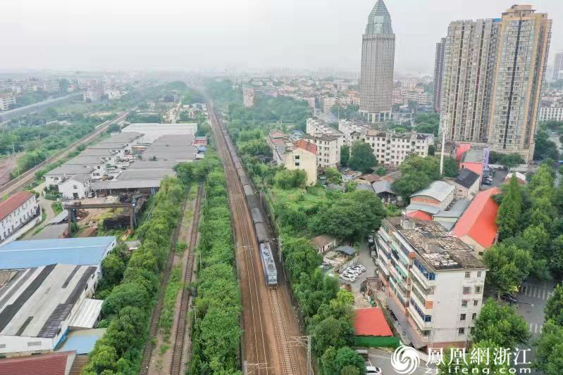 沪昆铁路金华市区段南侧 能否修建隔音墙