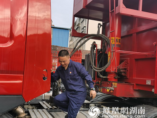 带头做好车辆维护管理本份不能丢