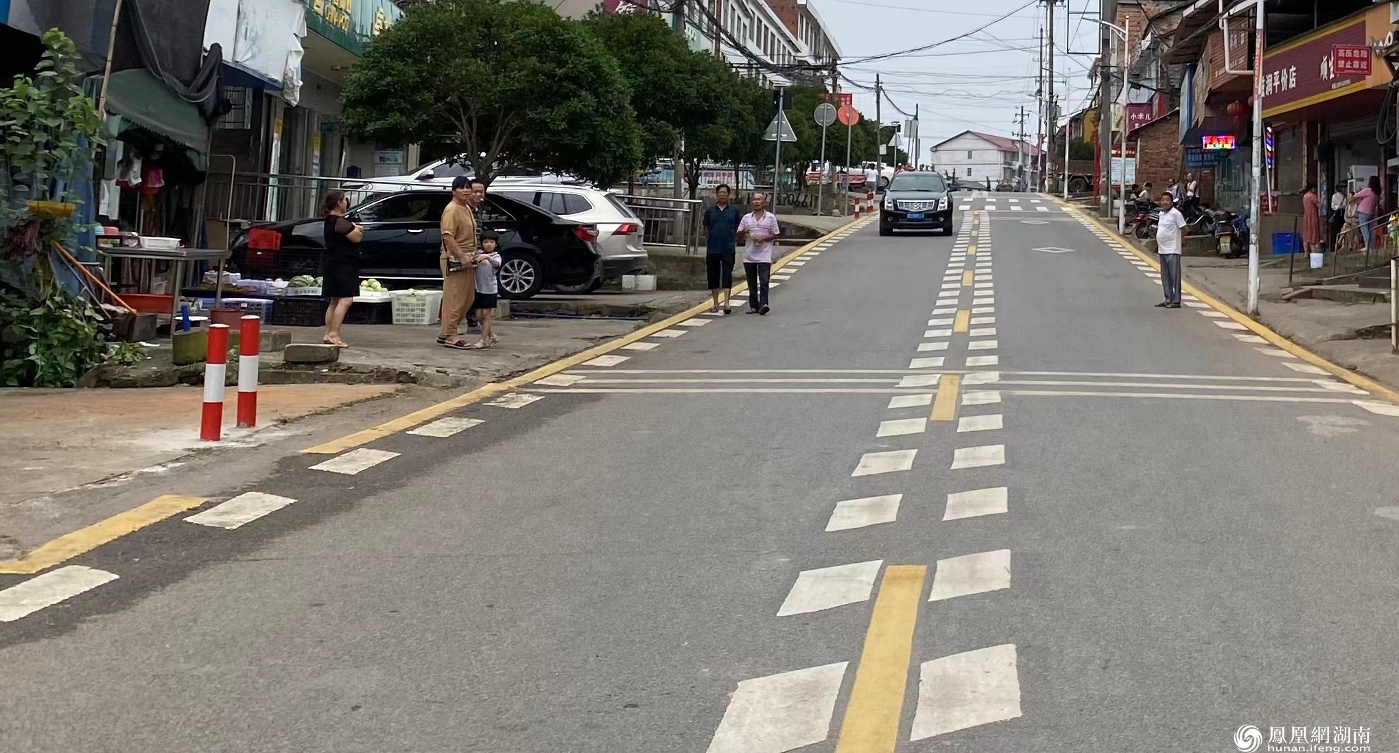 演陂镇整改后的马路市场