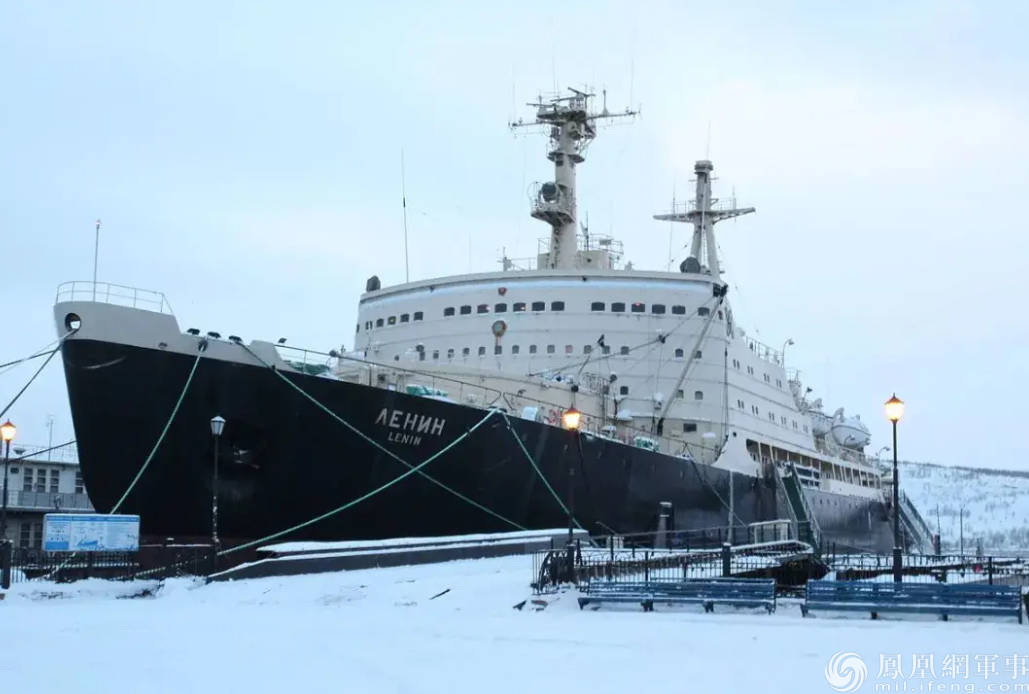 得益于核动力破冰船的技术积累，俄罗斯舰用核动力装置技术相比美国并不逊色。