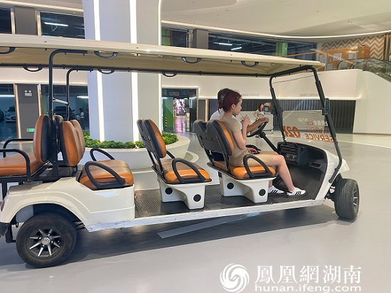 停车场摆渡车服务