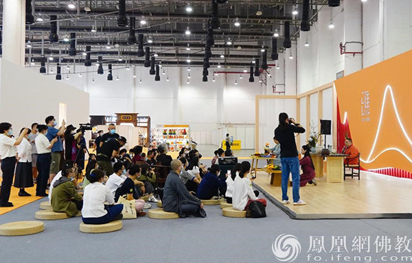 图片来源:凤凰网佛教 摄影:王子轩