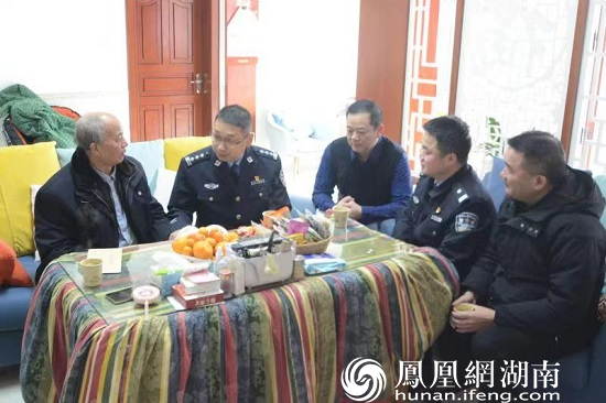 桃源县公安局领导带队开展慰问活动