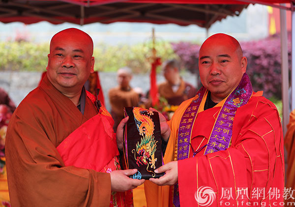 千年古刹名蓝得主:演明大和尚荣膺南岳祝圣寺方丈