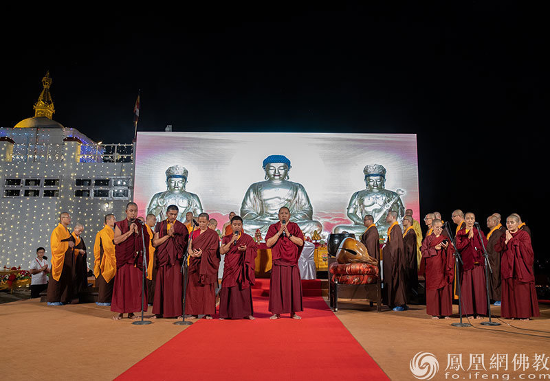 接引佛陀大爱 点亮和平莲灯！2023爱与和平蓝毗尼供灯祈福盛典顺利举办