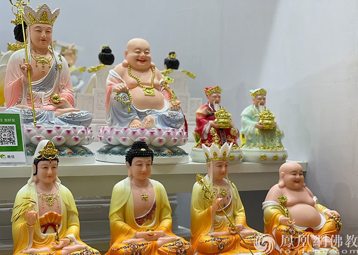 通讯员田青青佳作｜厦门佛事展挖宝记，所见即所得