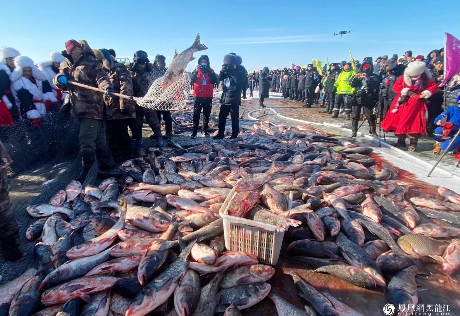 鸡西兴凯湖冬捕节启幕